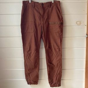 REI Trailsmith Jogger